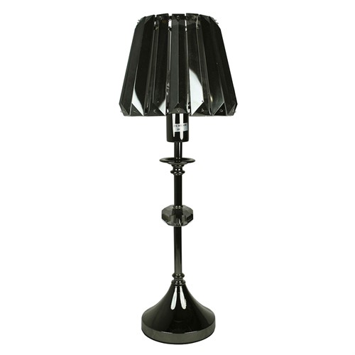 Table lamp with crystalshade